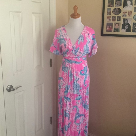 Lilly Pulitzer Dresses & Skirts - EUC Jessi Flutter Maxi Dress in Prosecco Pink Pinking Positive- M